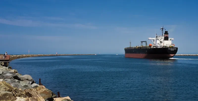 PIS PARAGON Tanker IMO 9403310 photo 3