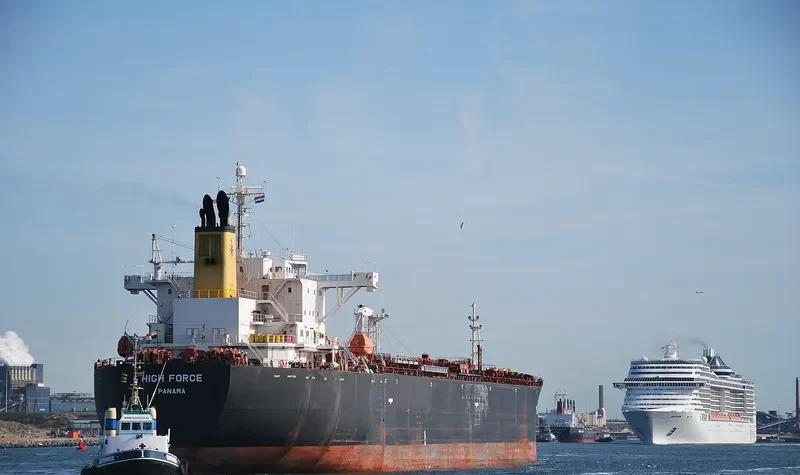 CELSIUS RIMINI Tanker IMO 9403346 photo 7