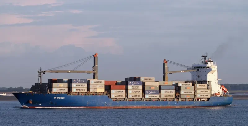 EM SPETSES Container Ship IMO 9403413 photo 3