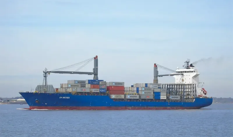 EM SPETSES Container Ship IMO 9403413 photo 8