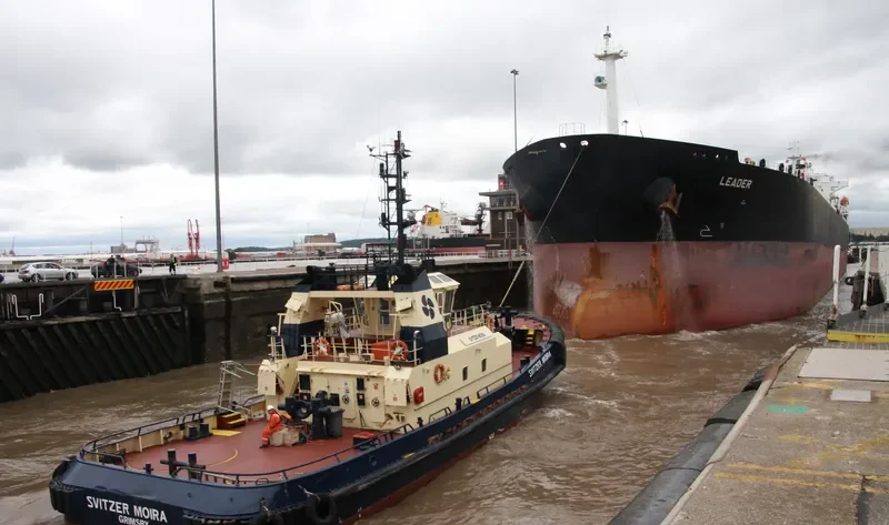 LEADER Tanker IMO 9403542 photo 2