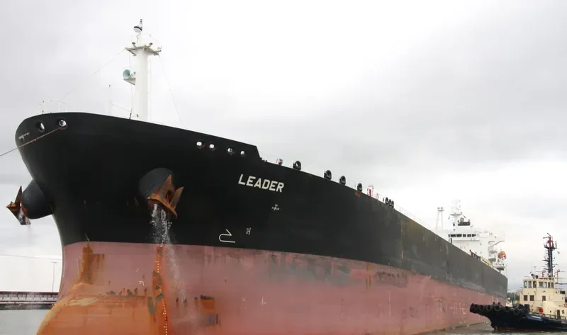 LEADER Tanker IMO 9403542 photo 4