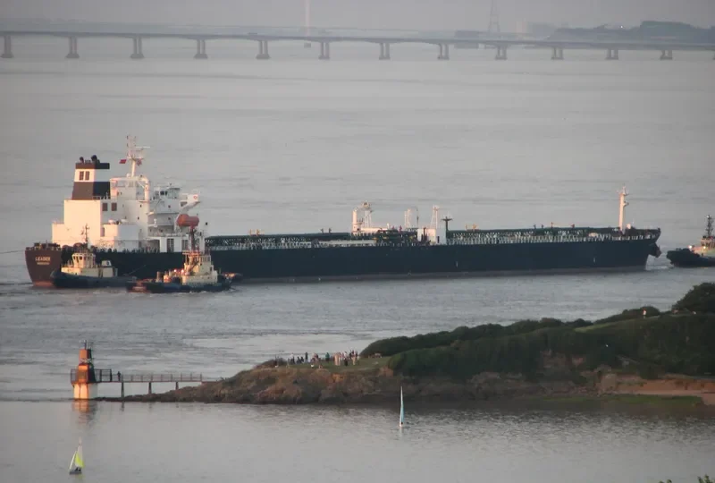 LEADER Tanker IMO 9403542 photo 10