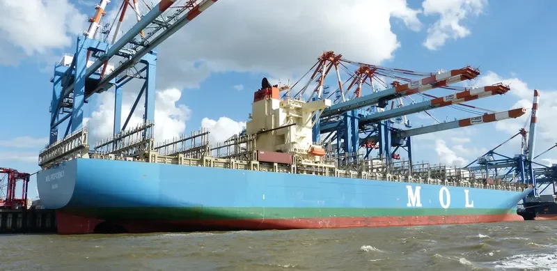 MOL PROFICIENCY Container Ship IMO 9403619 photo 9