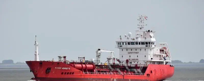 THEODOR ESSBERGER Tanker IMO 9403906 photo 5