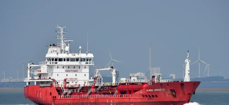 THEODOR ESSBERGER Tanker IMO 9403906 photo 7
