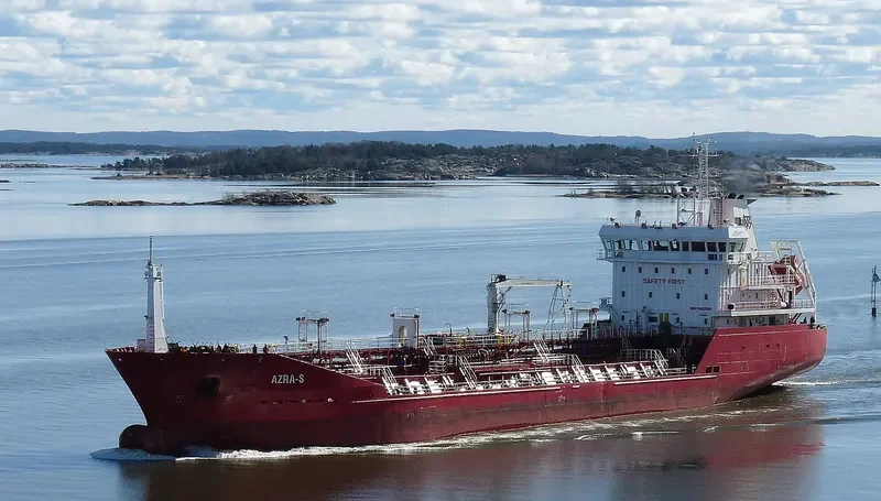 AZRA S Tanker IMO 9403918 photo 9