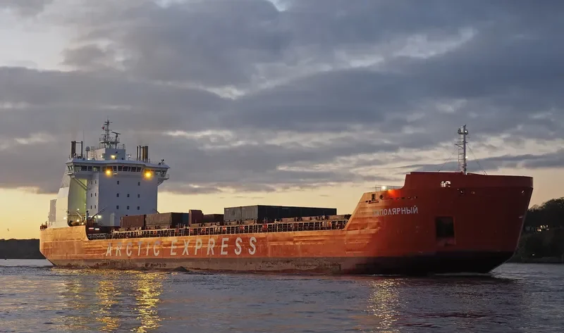 ZAPOLYARNYY Container Ship IMO 9404027