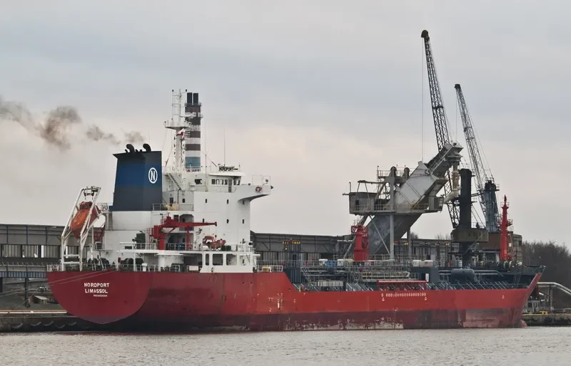 PVT SYNERGY Tanker IMO 9404144 photo 8
