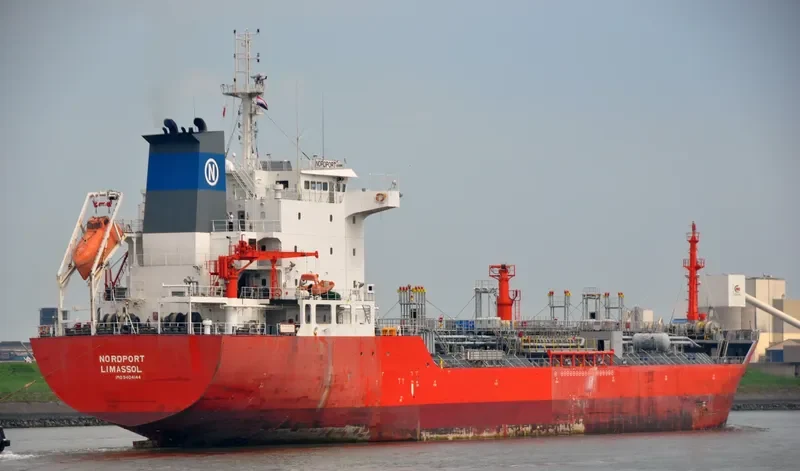PVT SYNERGY Tanker IMO 9404144 photo 10