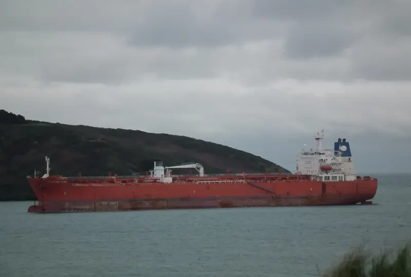 HORIZON EKAVI Tanker IMO 9404223 photo 4