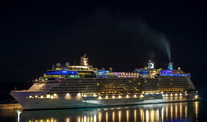 CELEBRITY ECLIPSE Passenger Ship IMO 9404314 photo 6
