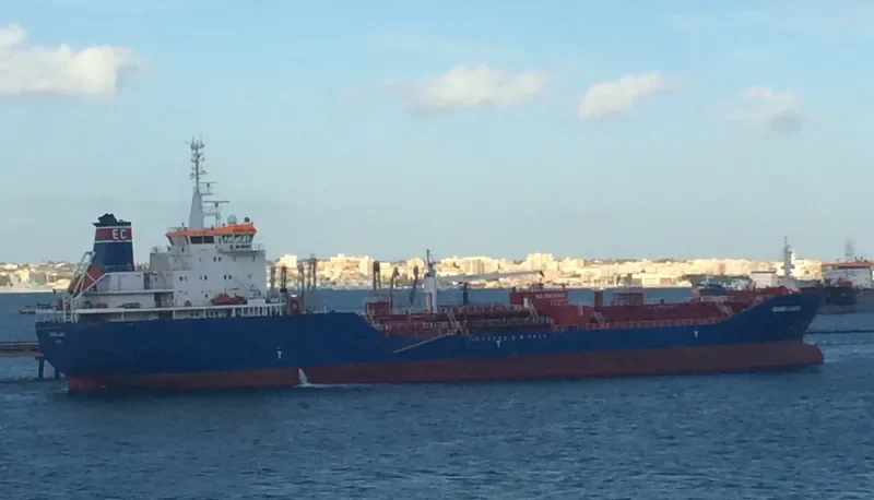 IEVOLI GOLD Tanker IMO 9404376 photo 3