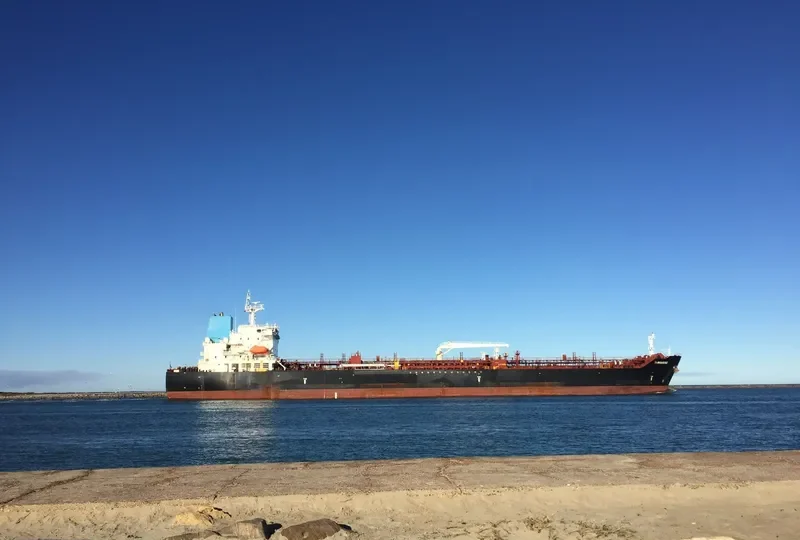 WICKY SPIRIT Tanker IMO 9404388 photo 2