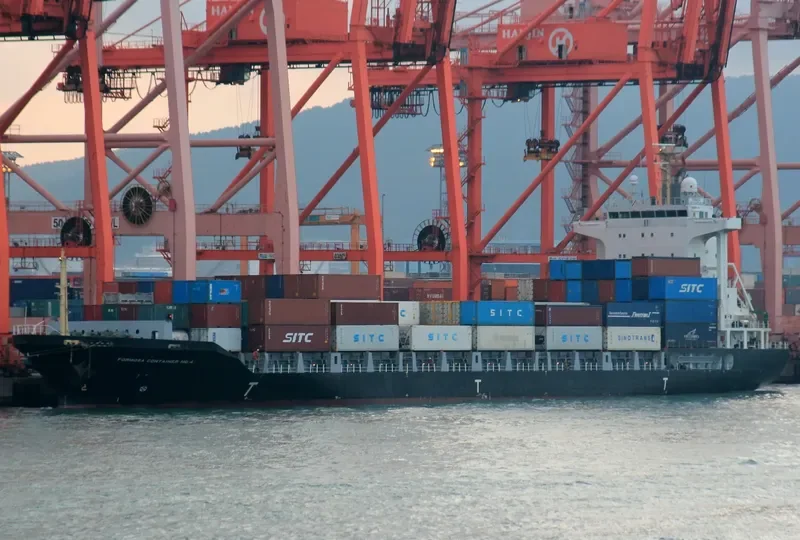 FORMOSA CONTAINER NO.4 Container Ship IMO 9404508 photo 9