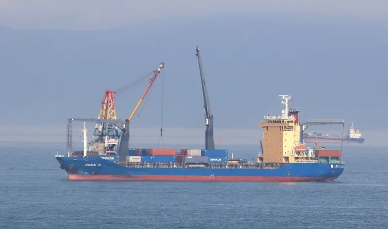 SOFRANA TOURVILLE Container Ship IMO 9404613 photo 10