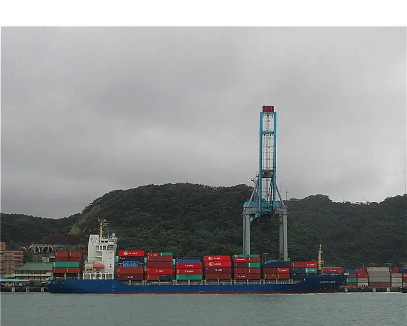 LANTAU BEE Container Ship IMO 9404730 photo 10