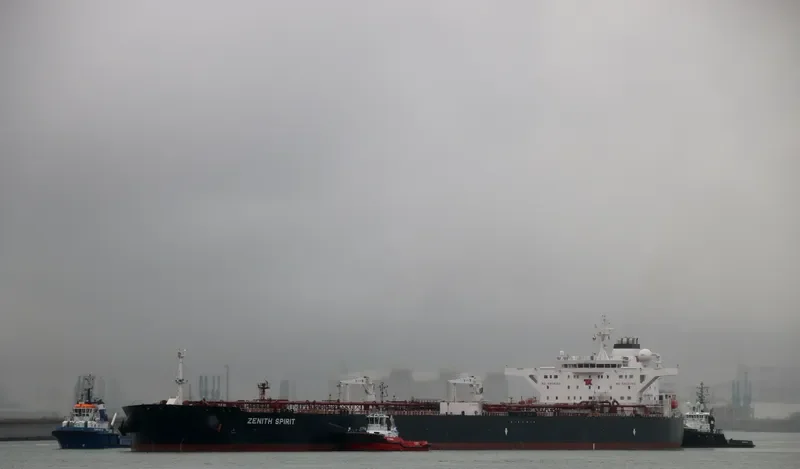 ZENITH SPIRIT Tanker IMO 9404845 photo 7