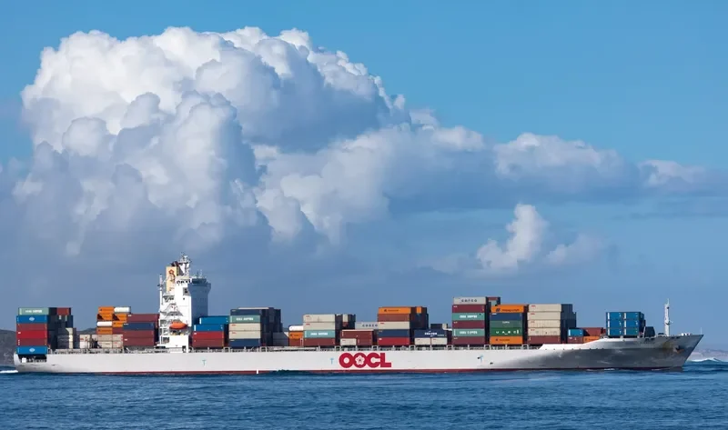 OOCL LE HAVRE Container Ship IMO 9404857 photo 3