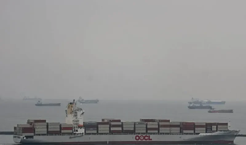 OOCL JAKARTA Container Ship IMO 9404883 photo 5