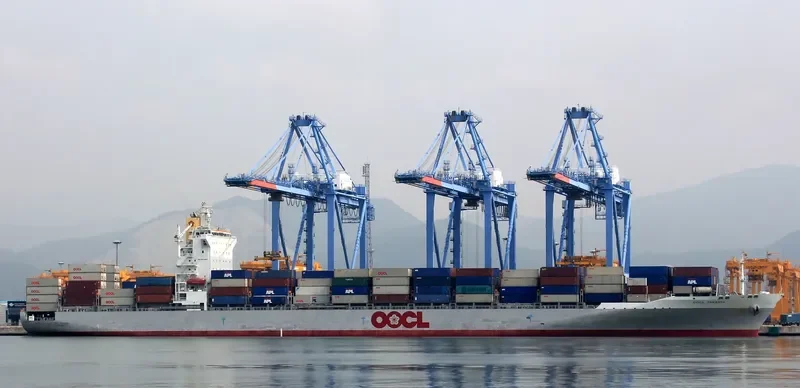 OOCL JAKARTA Container Ship IMO 9404883 photo 10