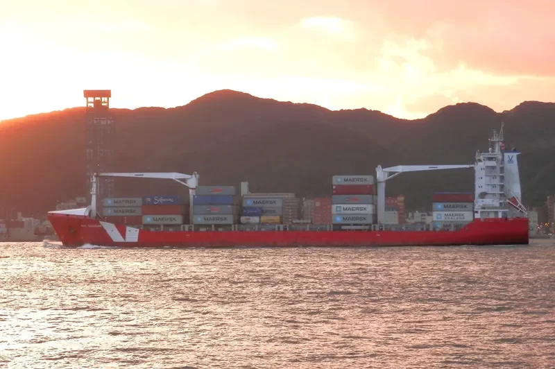 IBERIAN EXPRESS Container Ship IMO 9405100 photo 2