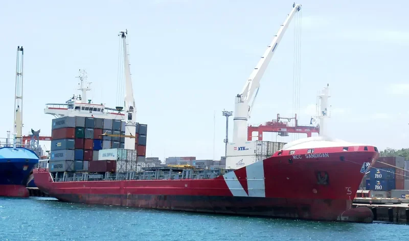 IBERIAN EXPRESS Container Ship IMO 9405100 photo 10