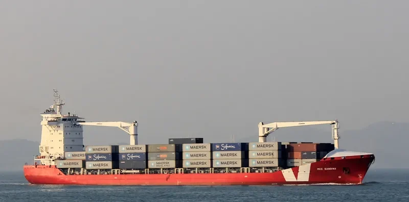 INDIAN EXPRESS Container Ship IMO 9405112 photo 4