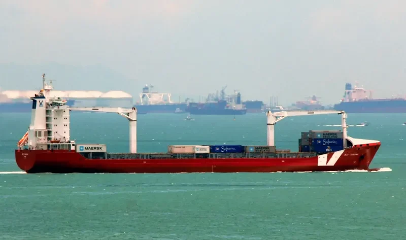 INDIAN EXPRESS Container Ship IMO 9405112 photo 10