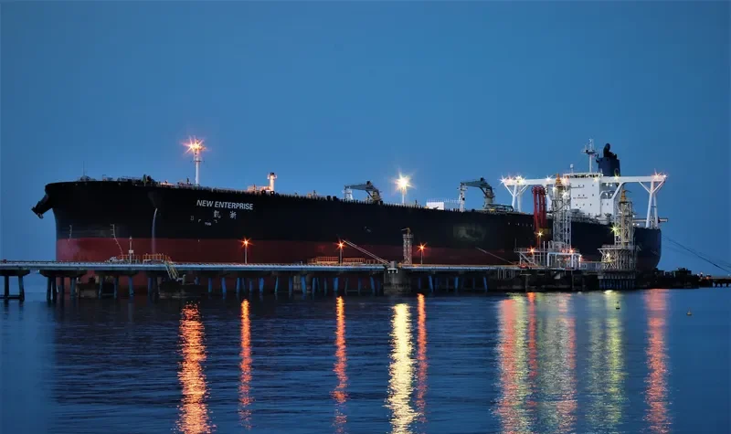 NEW ENTERPRISE Tanker IMO 9405227 photo 8