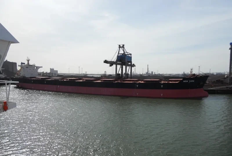 NEW YORK Bulk Carrier IMO 9405332 photo 6
