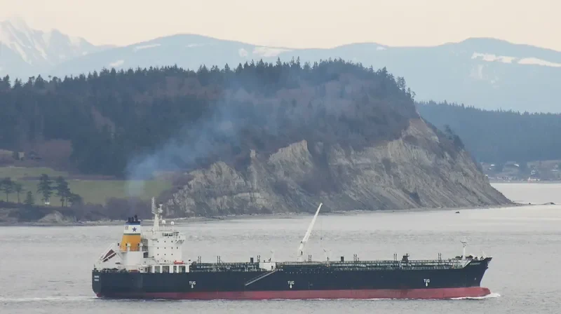 KINAROS Tanker IMO 9405538 photo 8