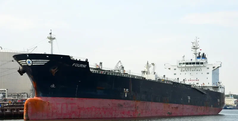 FOURNI Tanker IMO 9405564 photo 7