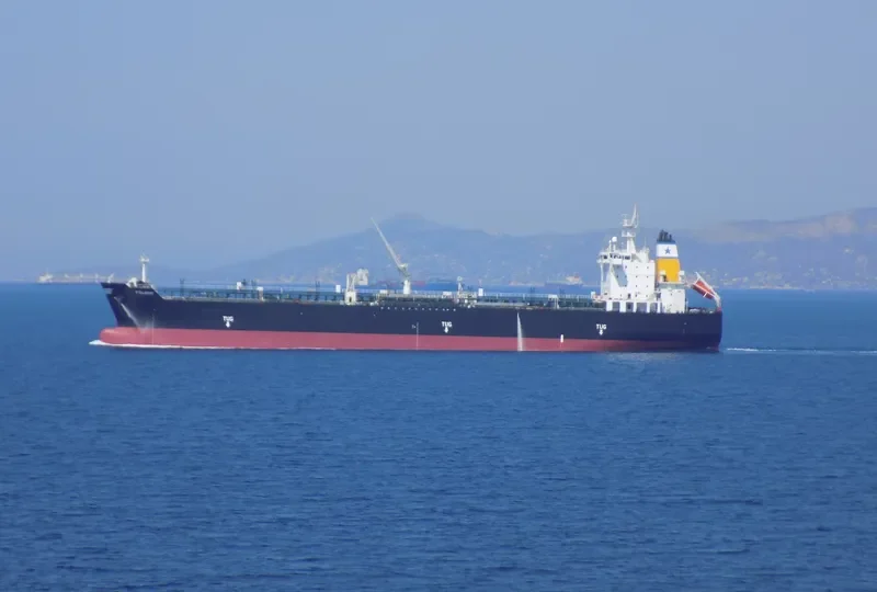 FOURNI Tanker IMO 9405564 photo 8