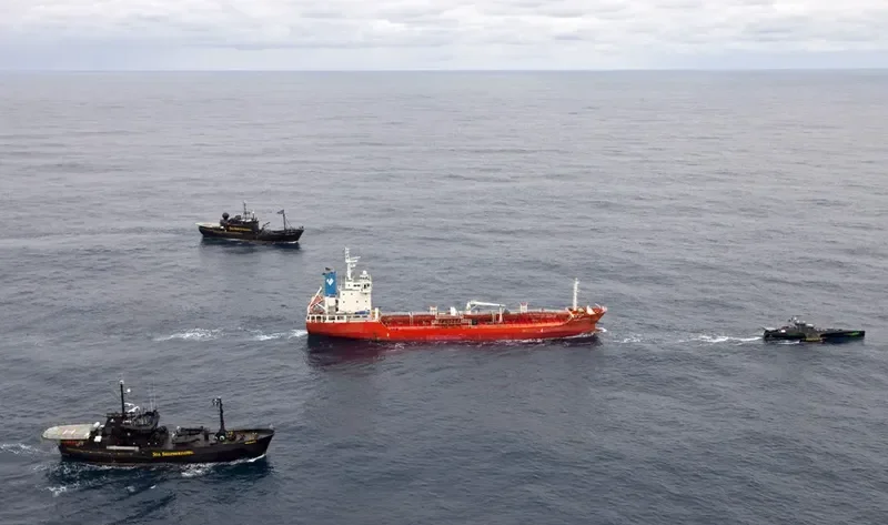 TAEKYUNG NINA Tanker IMO 9405631 photo 4