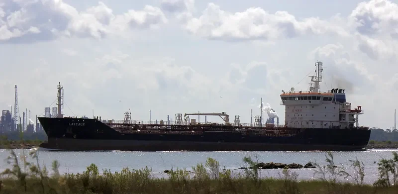 LASCAUX Tanker IMO 9405746 photo 8
