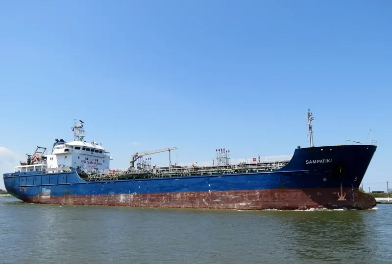 SAMPATIKI Tanker IMO 9405772 photo 9