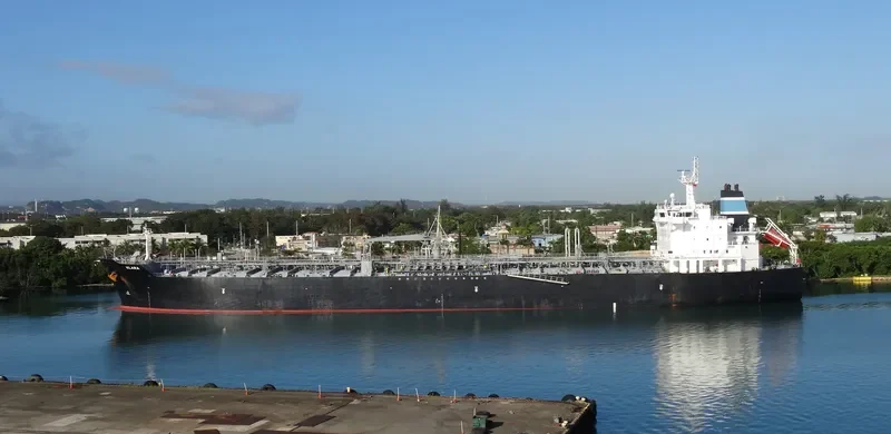 KLARA Tanker IMO 9405904 photo 9