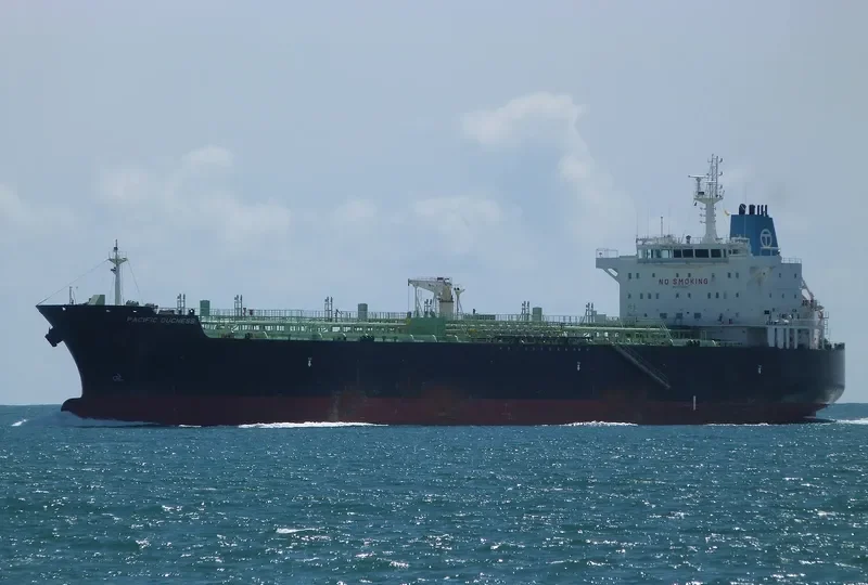 OAK EXPRESS Tanker IMO 9405916 photo 10