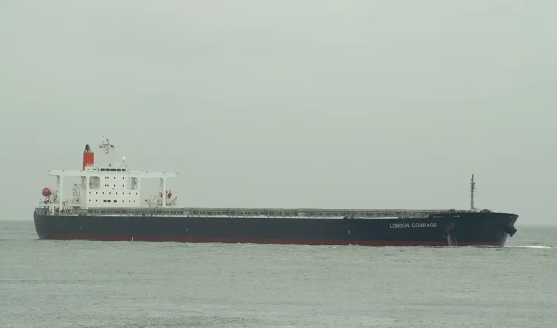 LONDON COURAGE Bulk Carrier IMO 9406465 photo 7