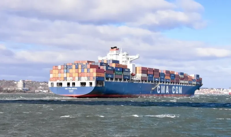 CMA CGM NERVAL Container Ship IMO 9406623 photo 3