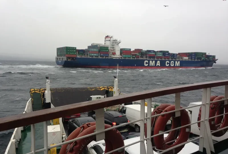 CMA CGM NERVAL Container Ship IMO 9406623 photo 4