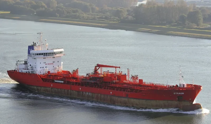 STRAUM Tanker IMO 9406726 photo 5