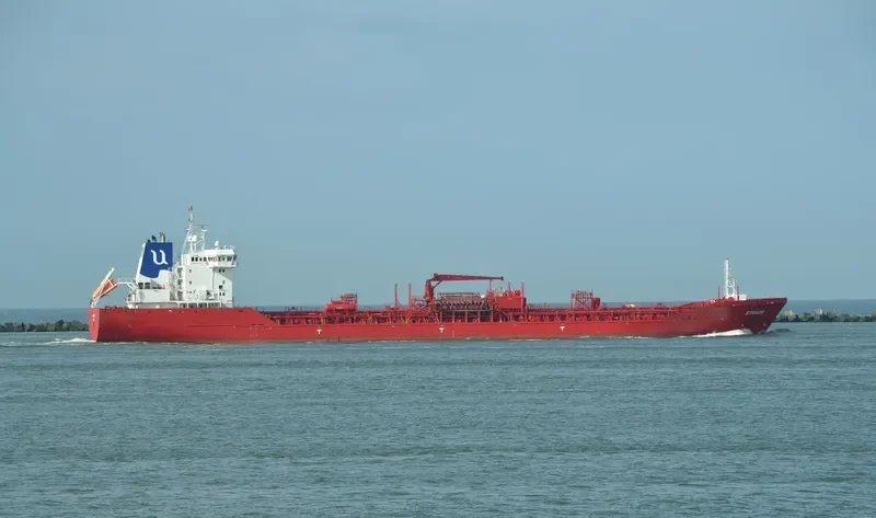 STRAUM Tanker IMO 9406726 photo 8