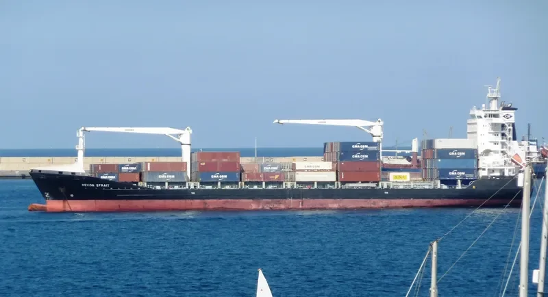 DEVON Container Ship IMO 9406843 photo 2