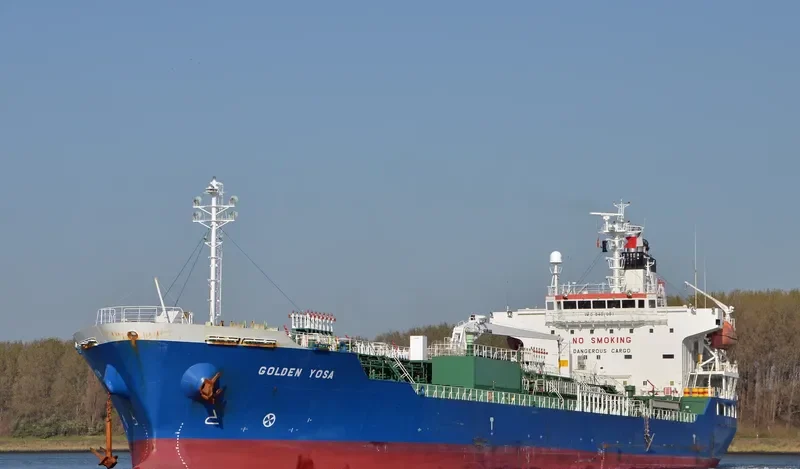 GOLDEN YOSA Tanker IMO 9407081 photo 3