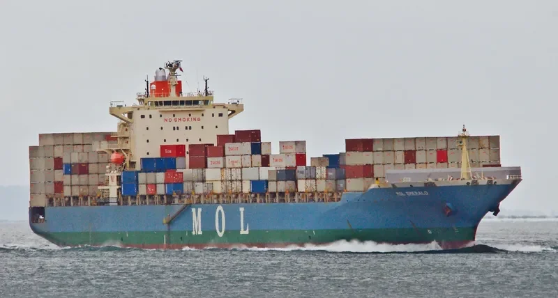 SEASPAN EMERALD Container Ship IMO 9407134 photo 3