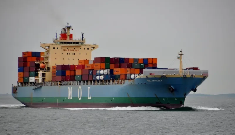 MOL EMISSARY Container Ship IMO 9407158 photo 4