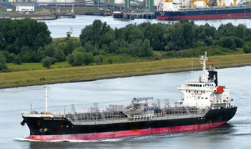 ORIENTAL MARGUERITE Tanker IMO 9407201 photo 10