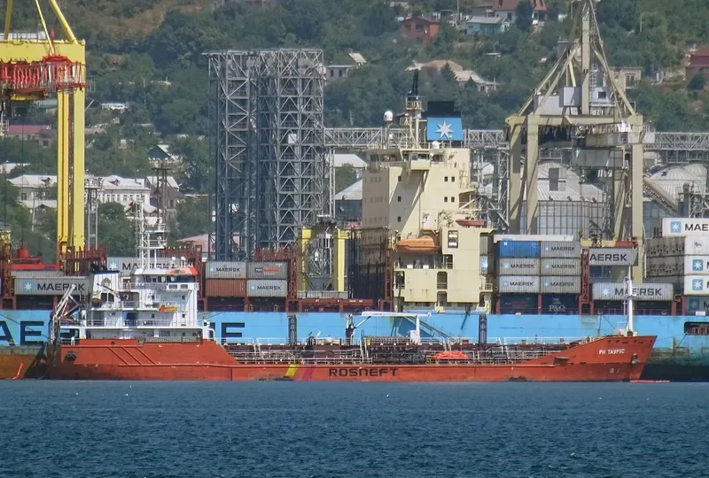 CL AQUARIUS Tanker IMO 9407225 photo 5